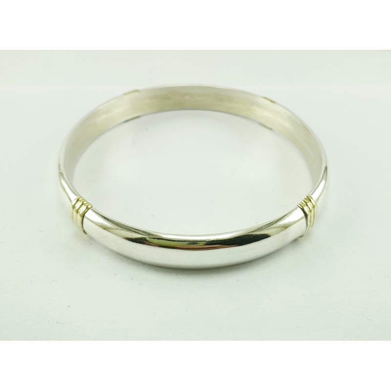 ESCLAVAS DE PLATA Y ORO. 9mm