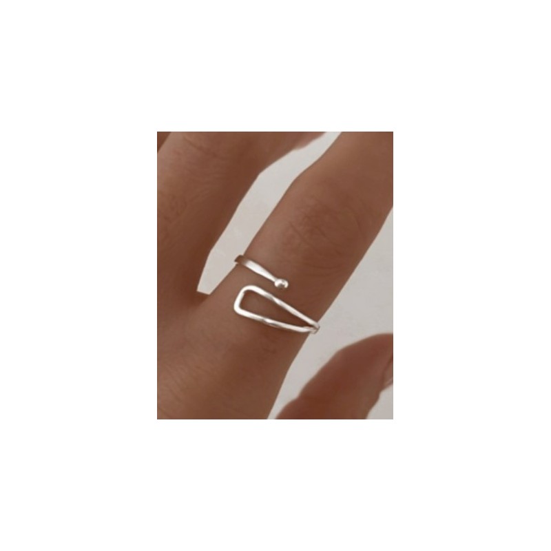 ANILLO DE PLATA FINO.